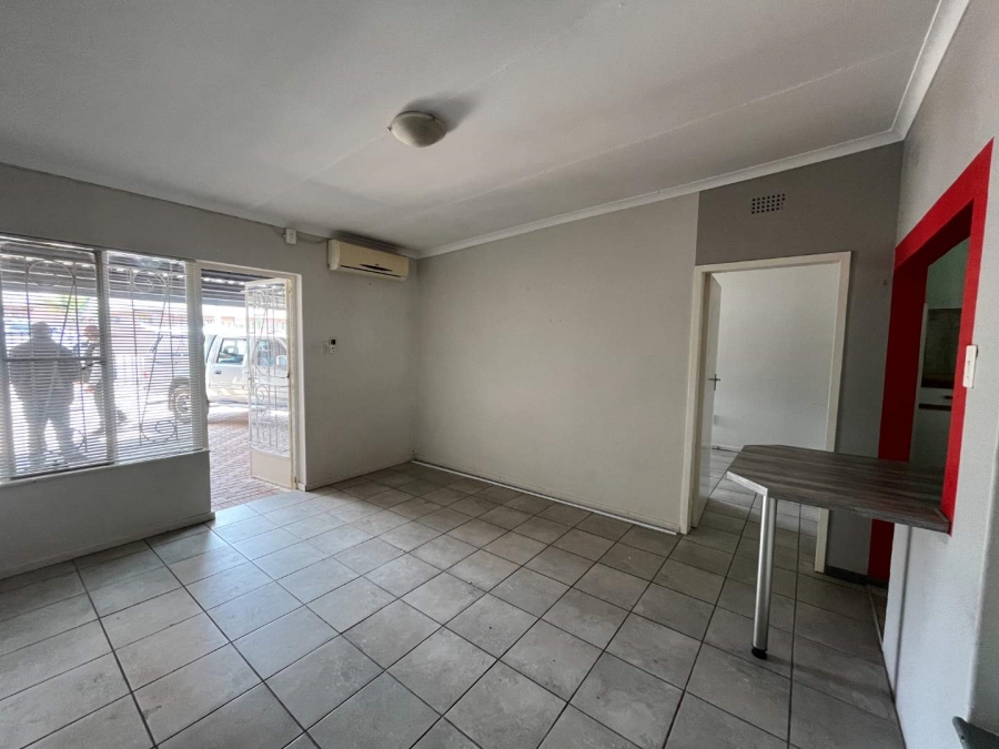 2 Bedroom Property for Sale in Keidebees Northern Cape